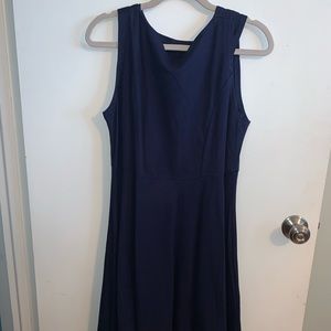 Sleeveless dress